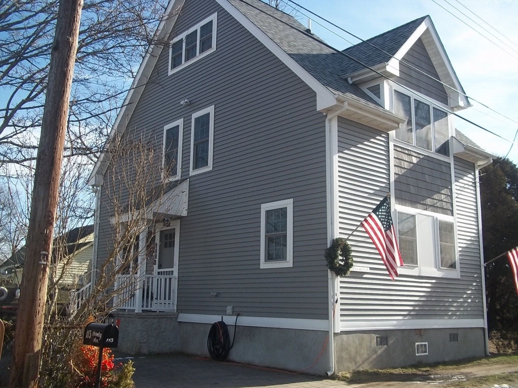 133 Gormley Ave  Portsmouth RI 02871 photo