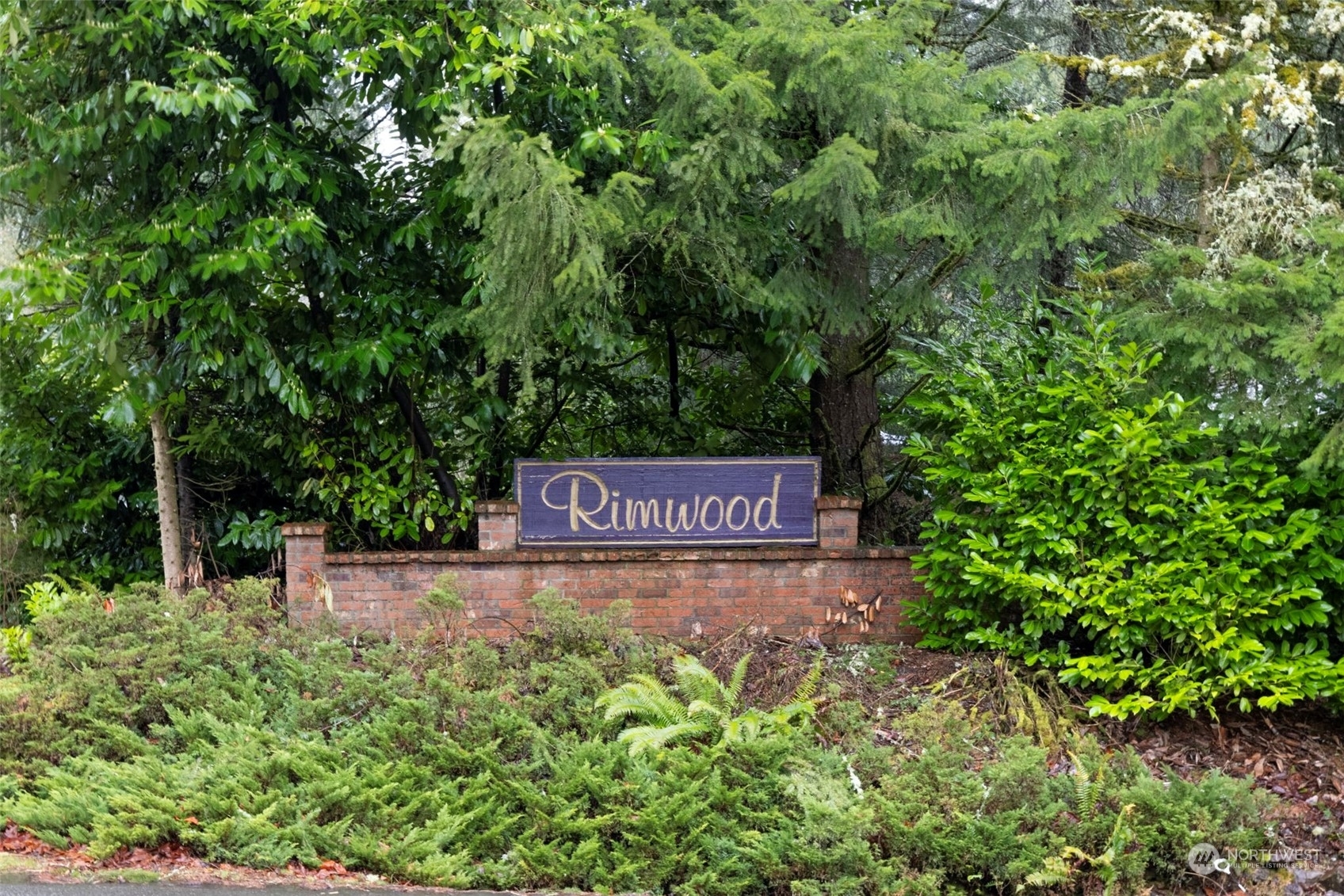 Property Photo: 23608 NE 54th Place WA 98053