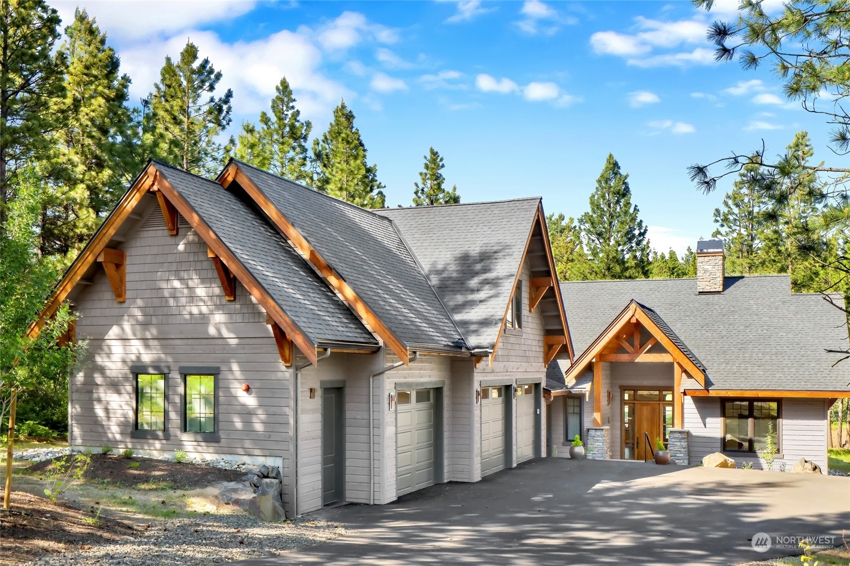 Property Photo:  521  Rocking Chair Road  WA 98922 