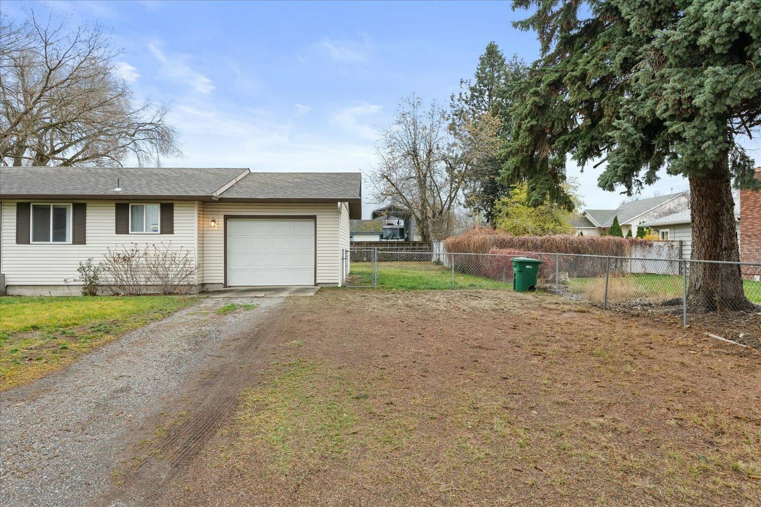 Property Photo:  10902 E 10th Ave  WA 99206 