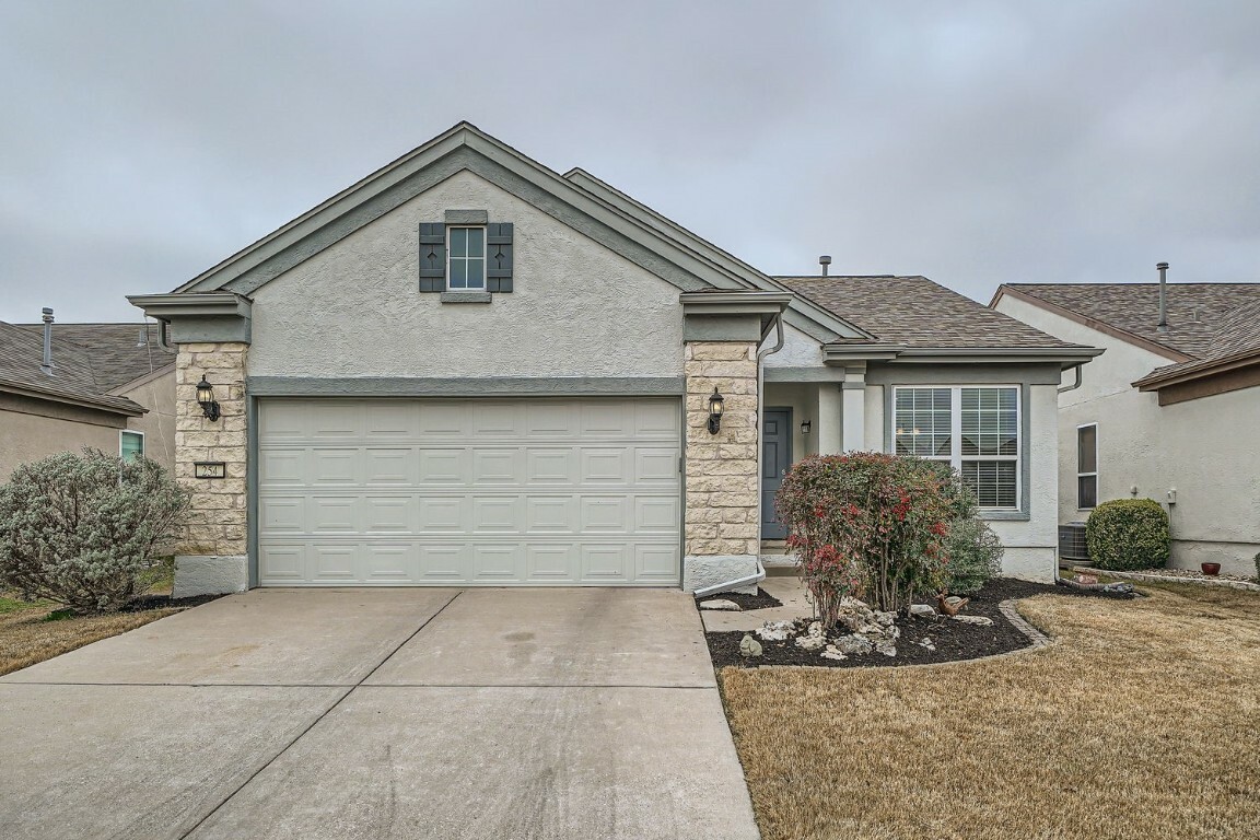 Property Photo:  254 Monument Hill Trail  TX 78633 