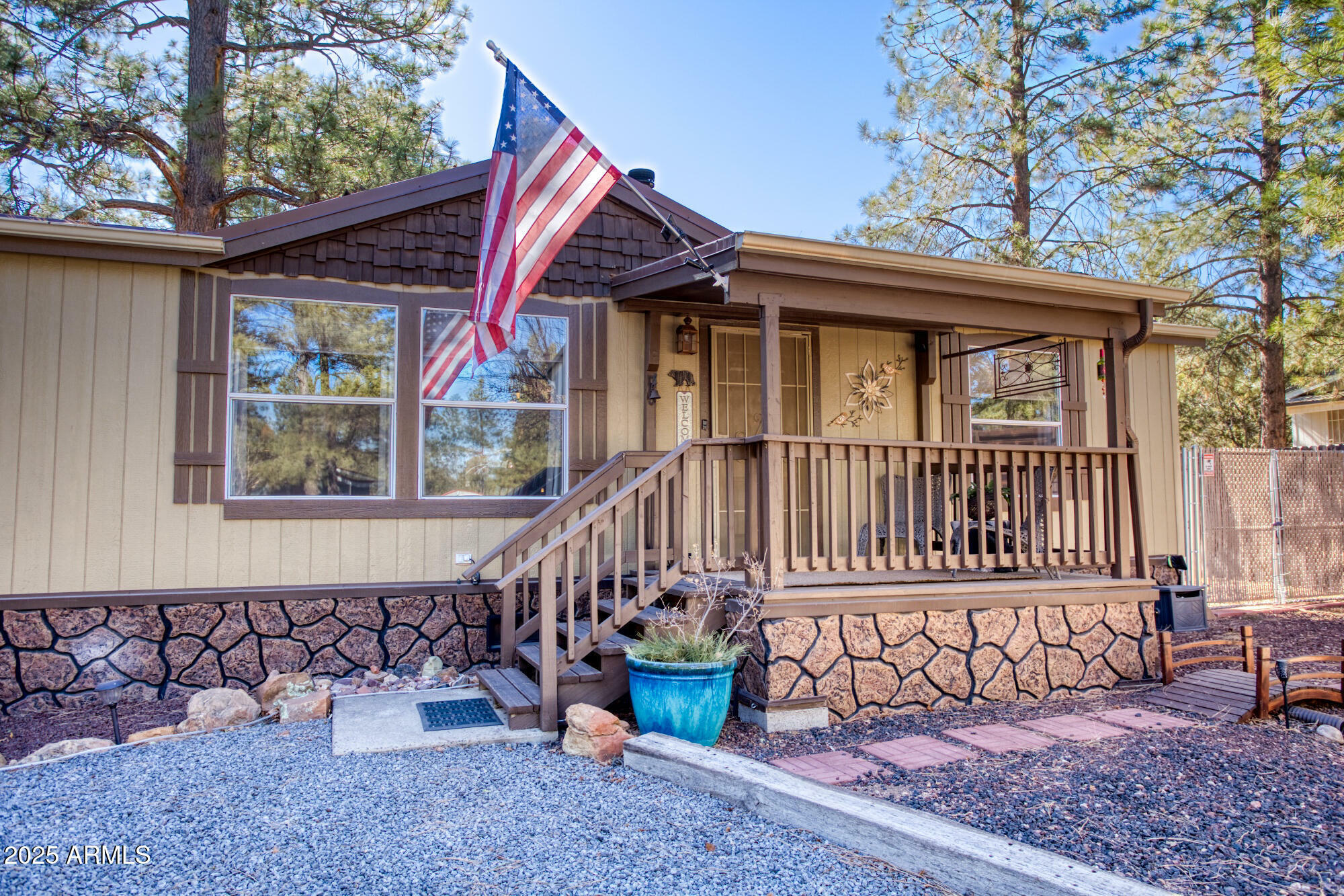 Property Photo:  1981 Rustling Pine Drive  AZ 85933 