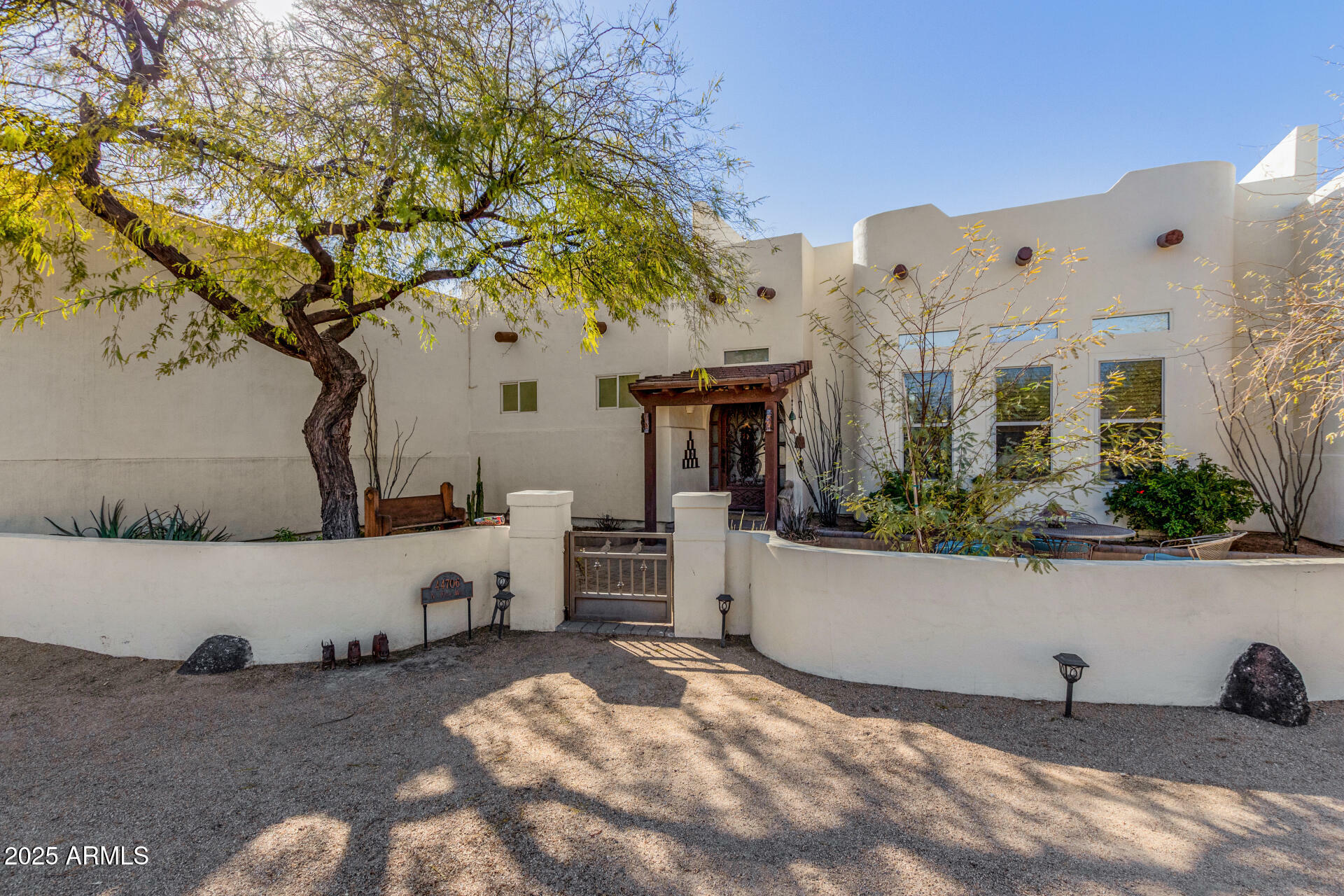 Property Photo: 44706 N 10th Way AZ 85087