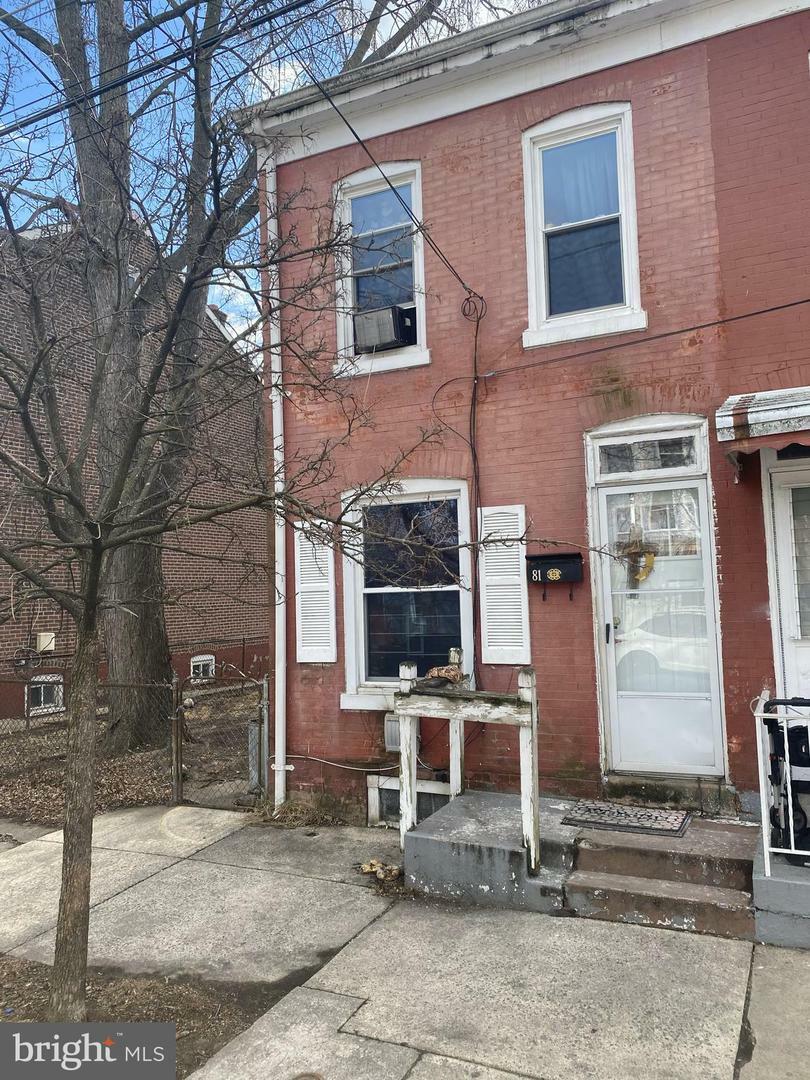 Property Photo:  81 West Street  NJ 08611 