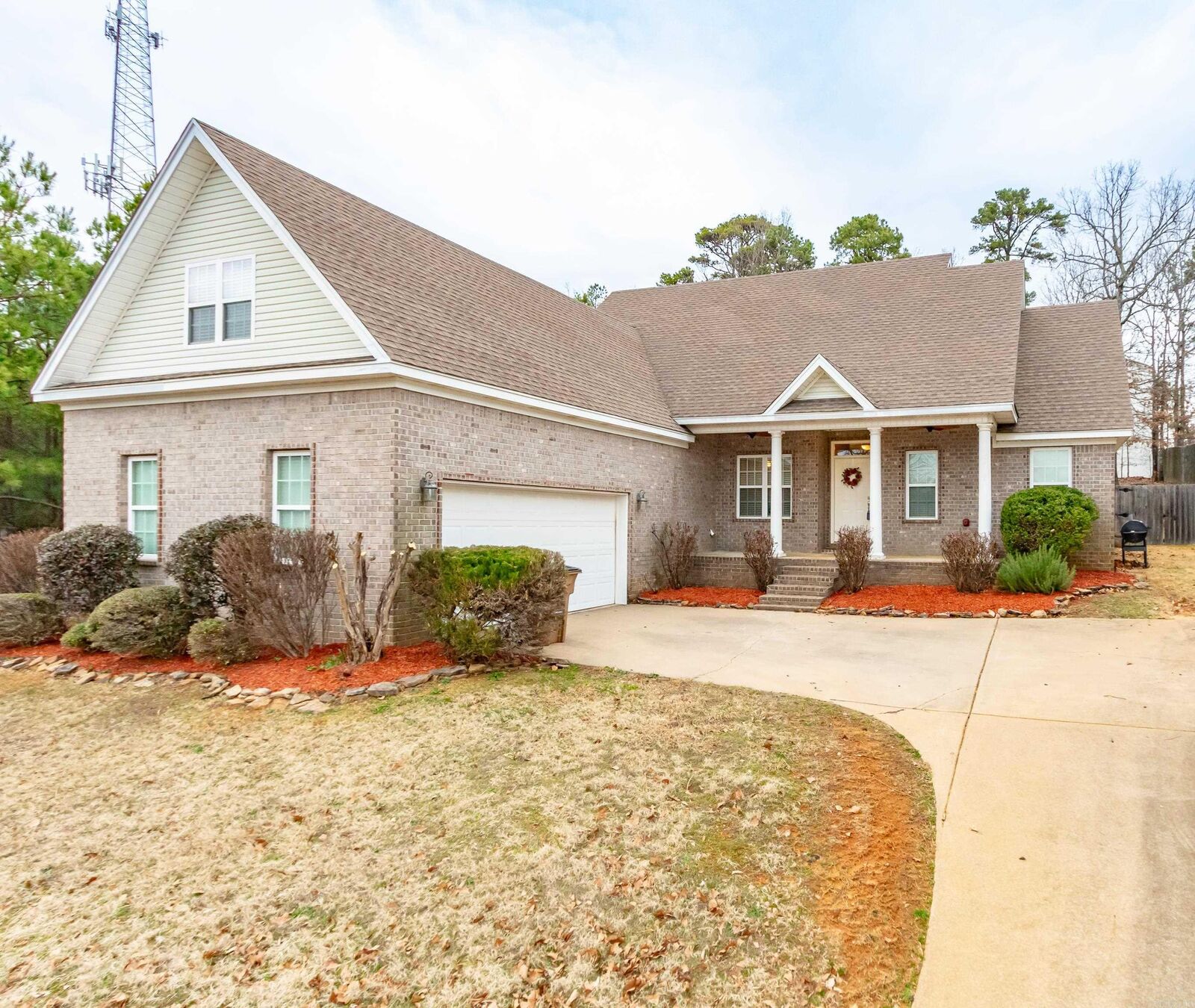 Property Photo:  1035 Skyline Drive  AR 72002 