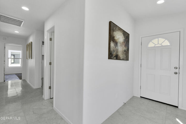 Property Photo:  904 Sandhurst Place  TX 79928 