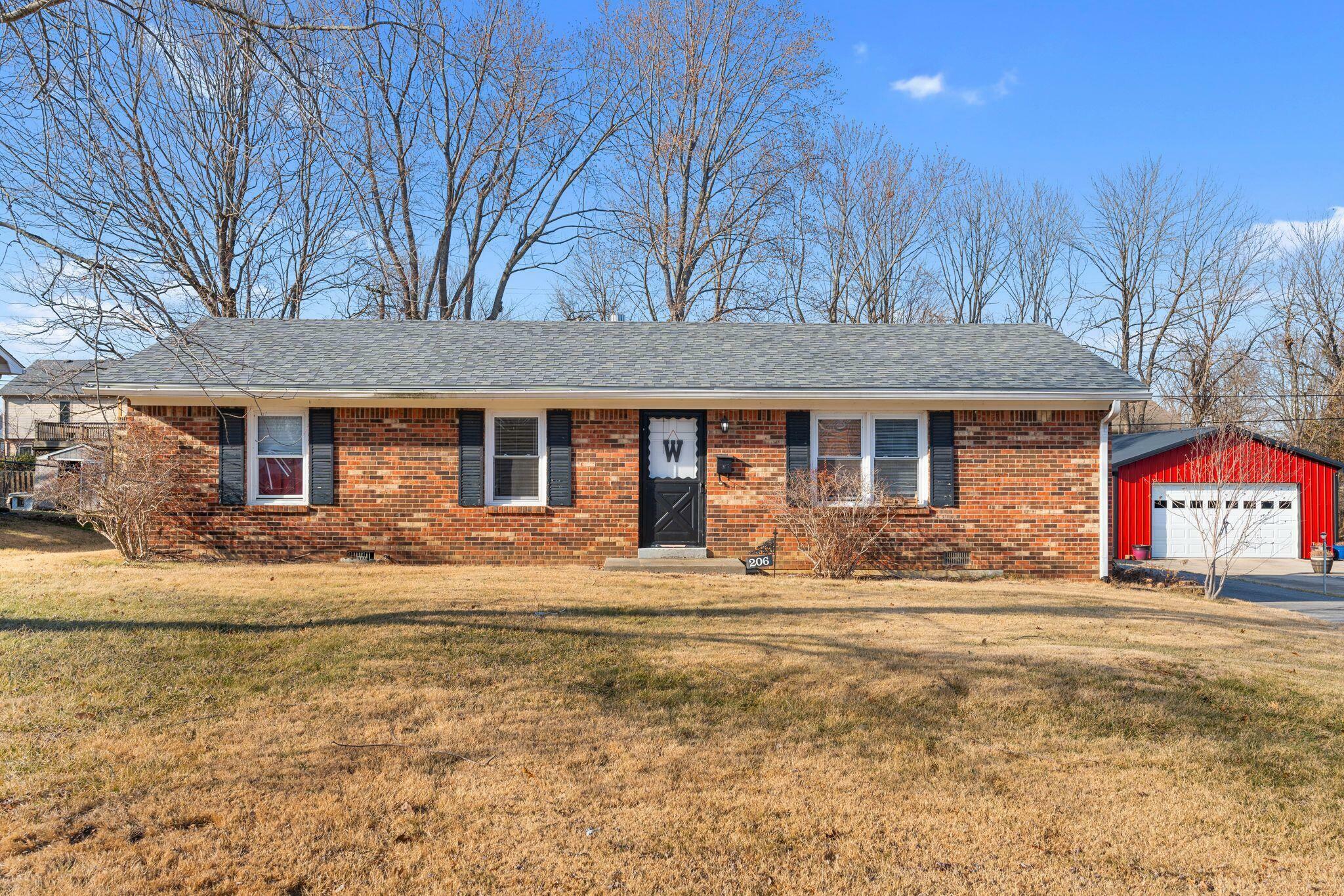 Property Photo: 206 Whitney Avenue KY 40342
