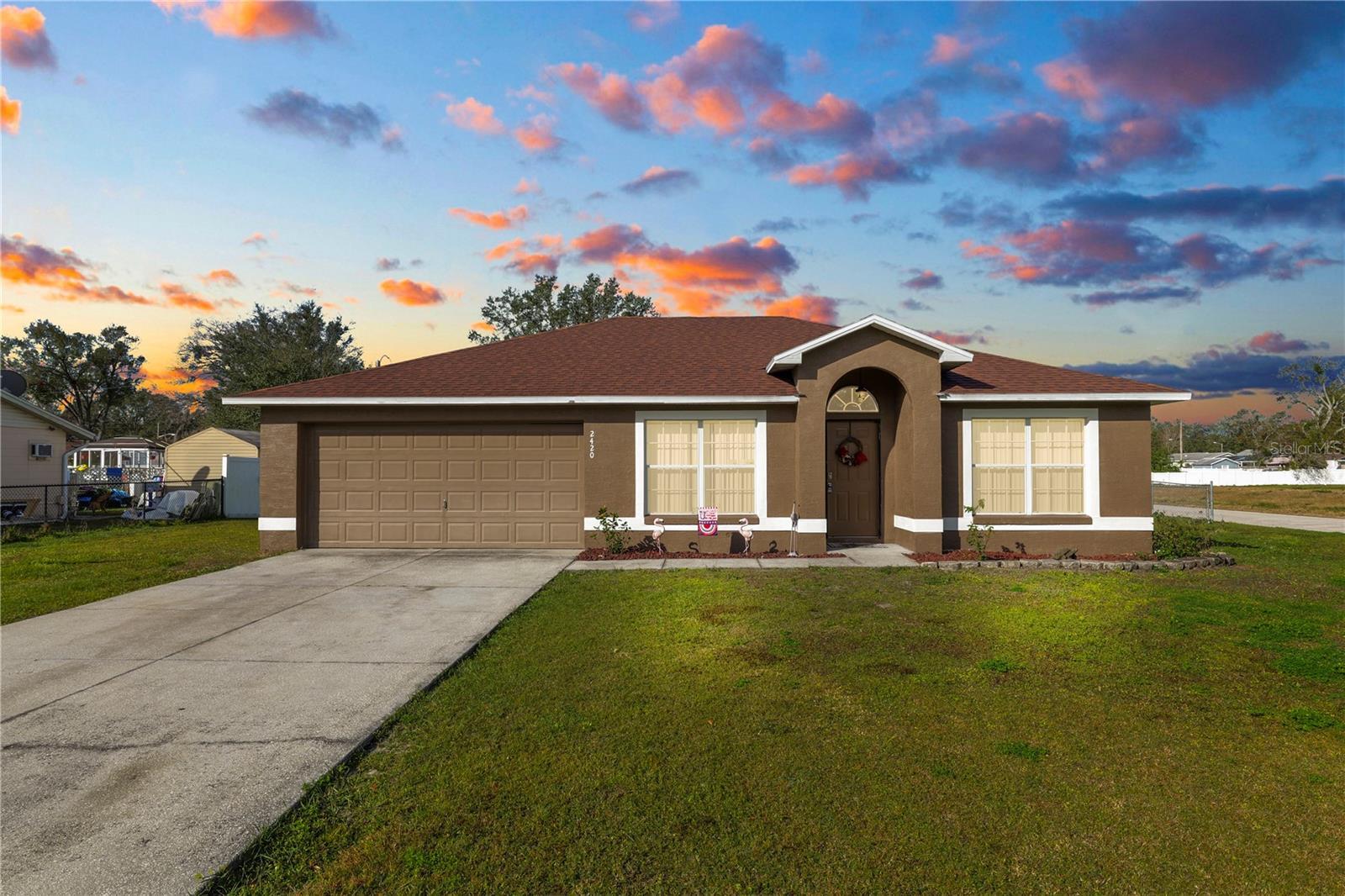 Property Photo: 2420 Delrose Drive E FL 33805