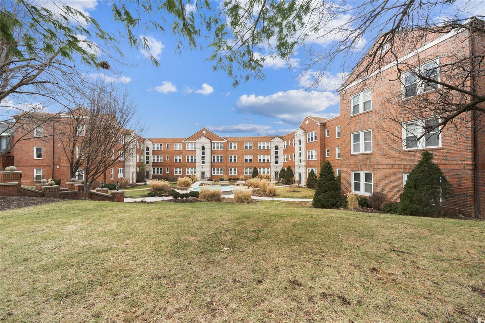 7747 Kingsbury Boulevard 12  St Louis MO 63105 photo