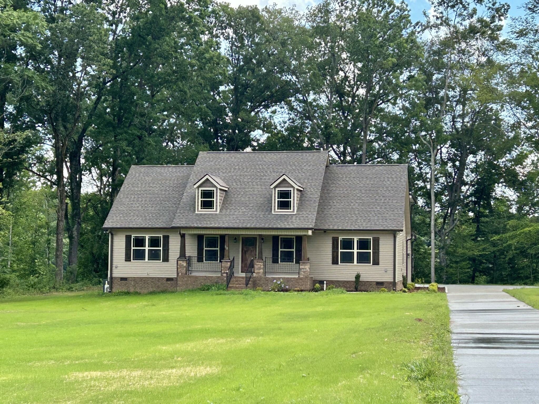 Property Photo: 112 Beechwood Drive TN 37355