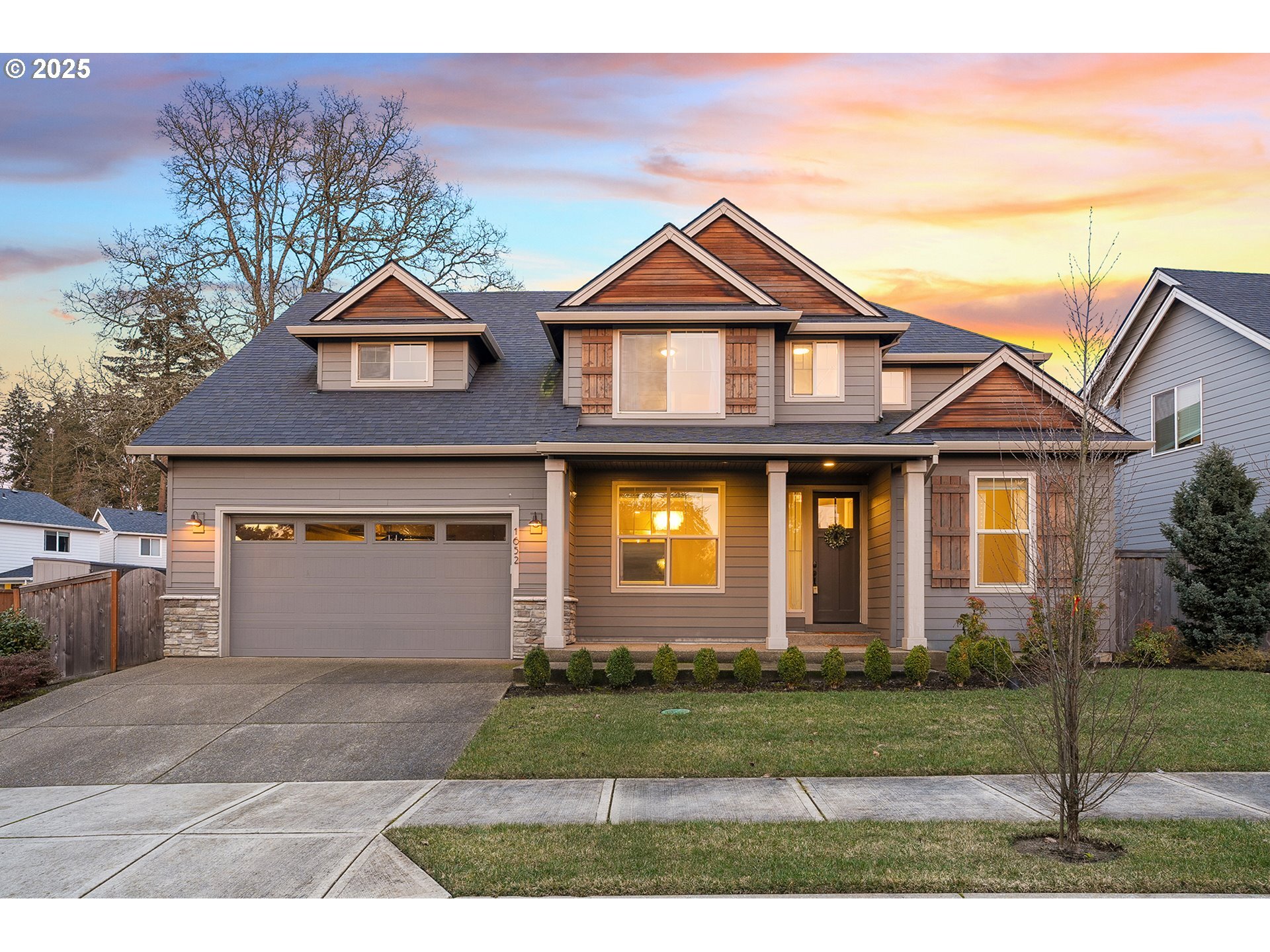 Property Photo: 1652 N Sweetgum St OR 97013