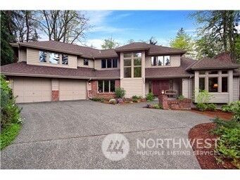 Property Photo:  5840  146th Place SE  WA 98006 