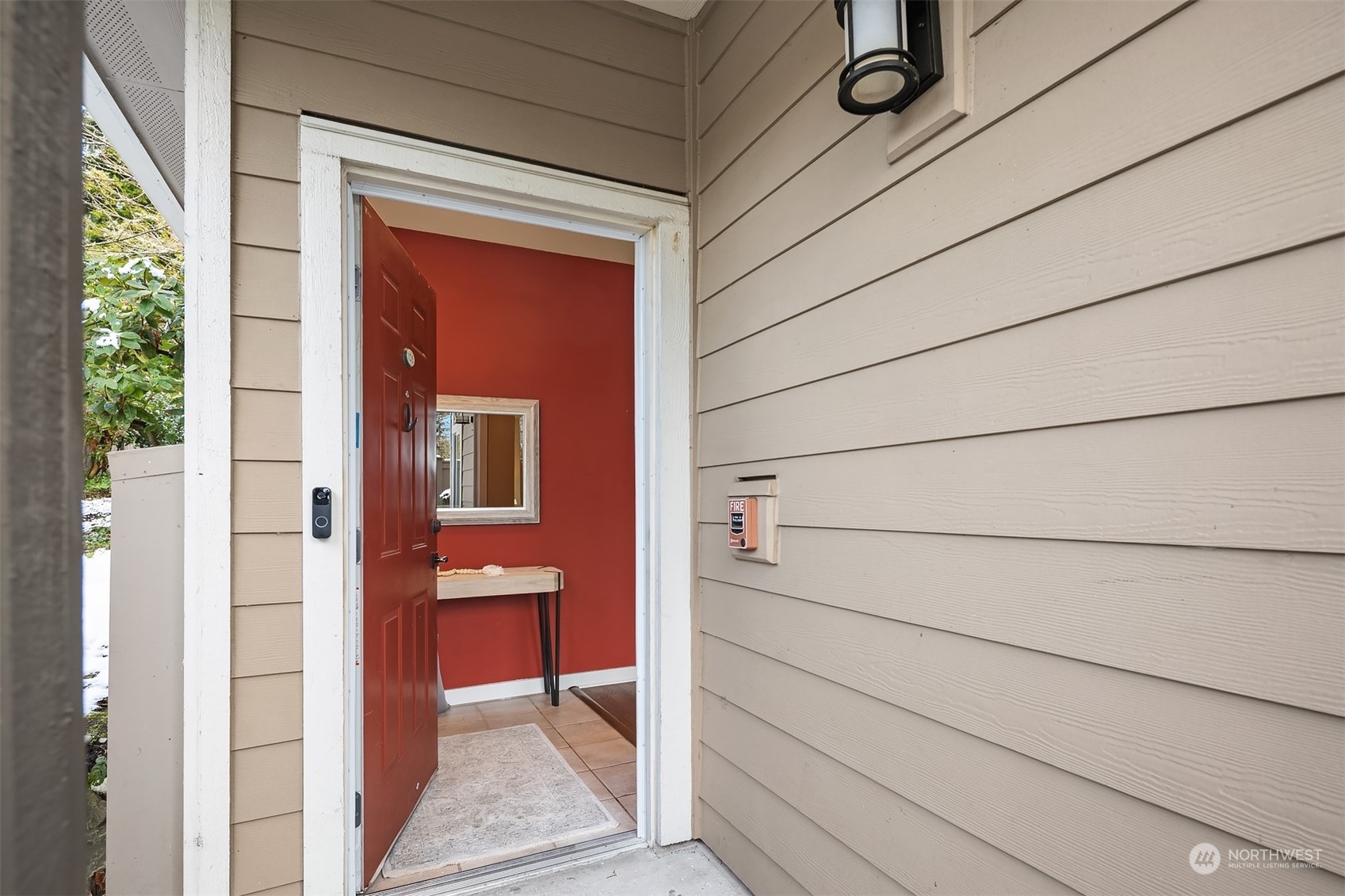 Property Photo:  3500 E Lake Sammamish Parkway SE #2-106  WA 98075 