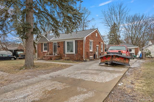 Property Photo:  1134 Grandmont Street  MI 48141 