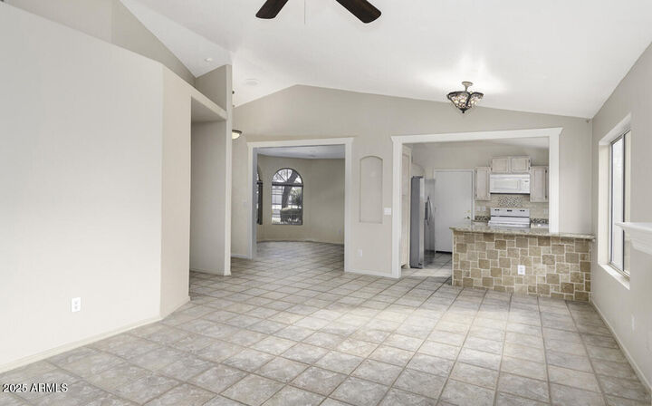 Property Photo: 26 S Tiago Drive AZ 85233
