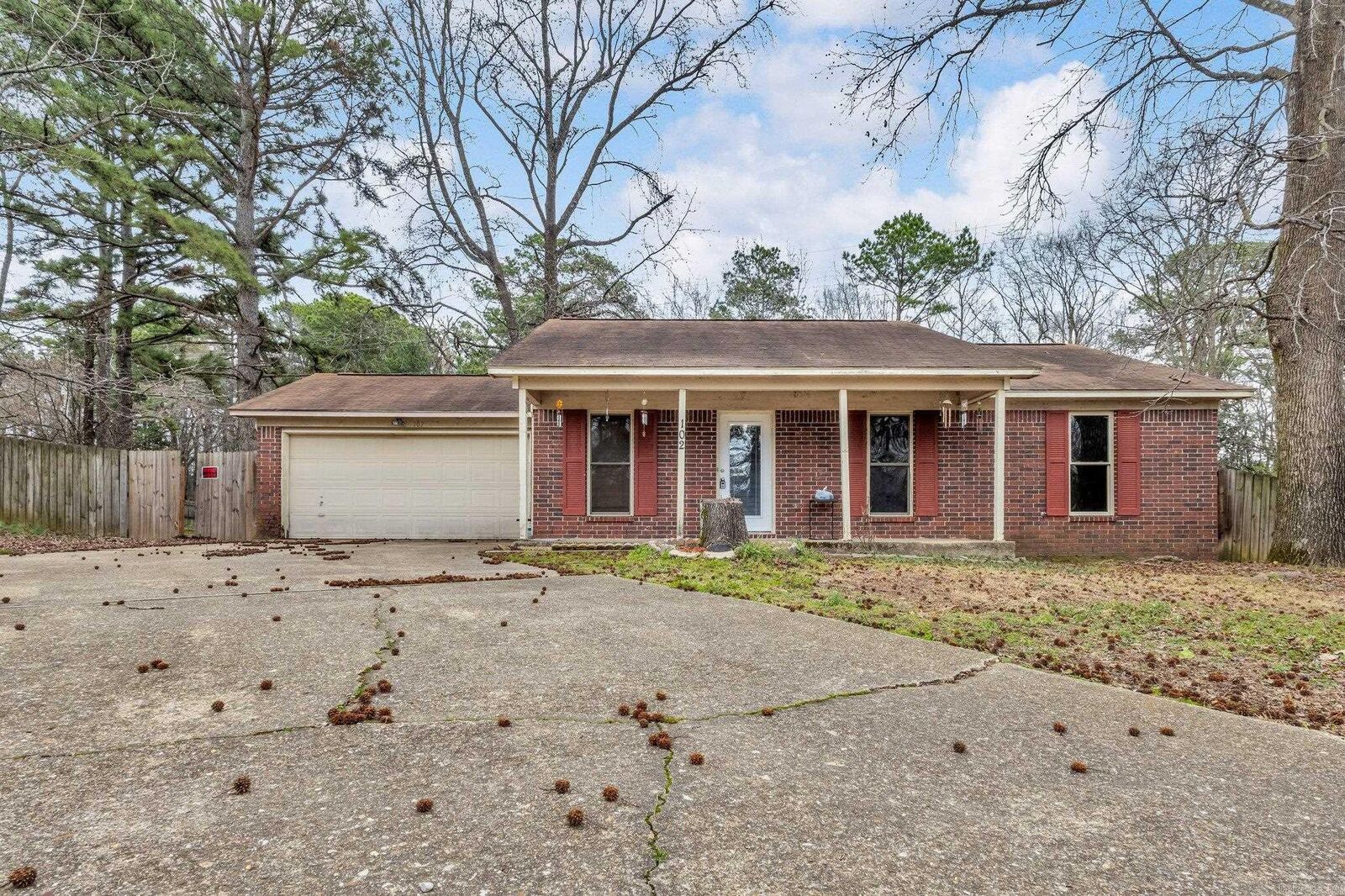 Property Photo:  102 Kevin Cove  AR 72022 