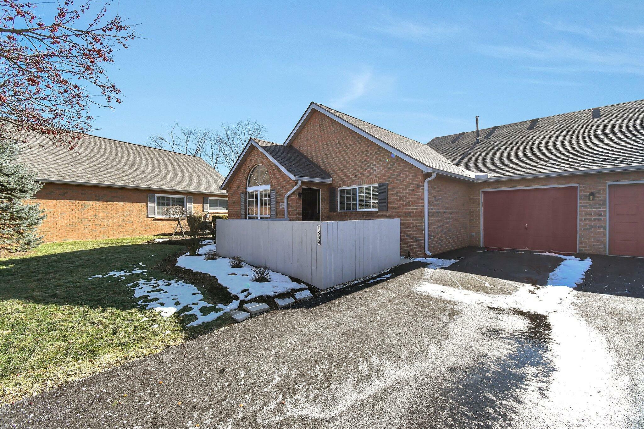 Property Photo: 4839 Blendon Park Drive OH 43230