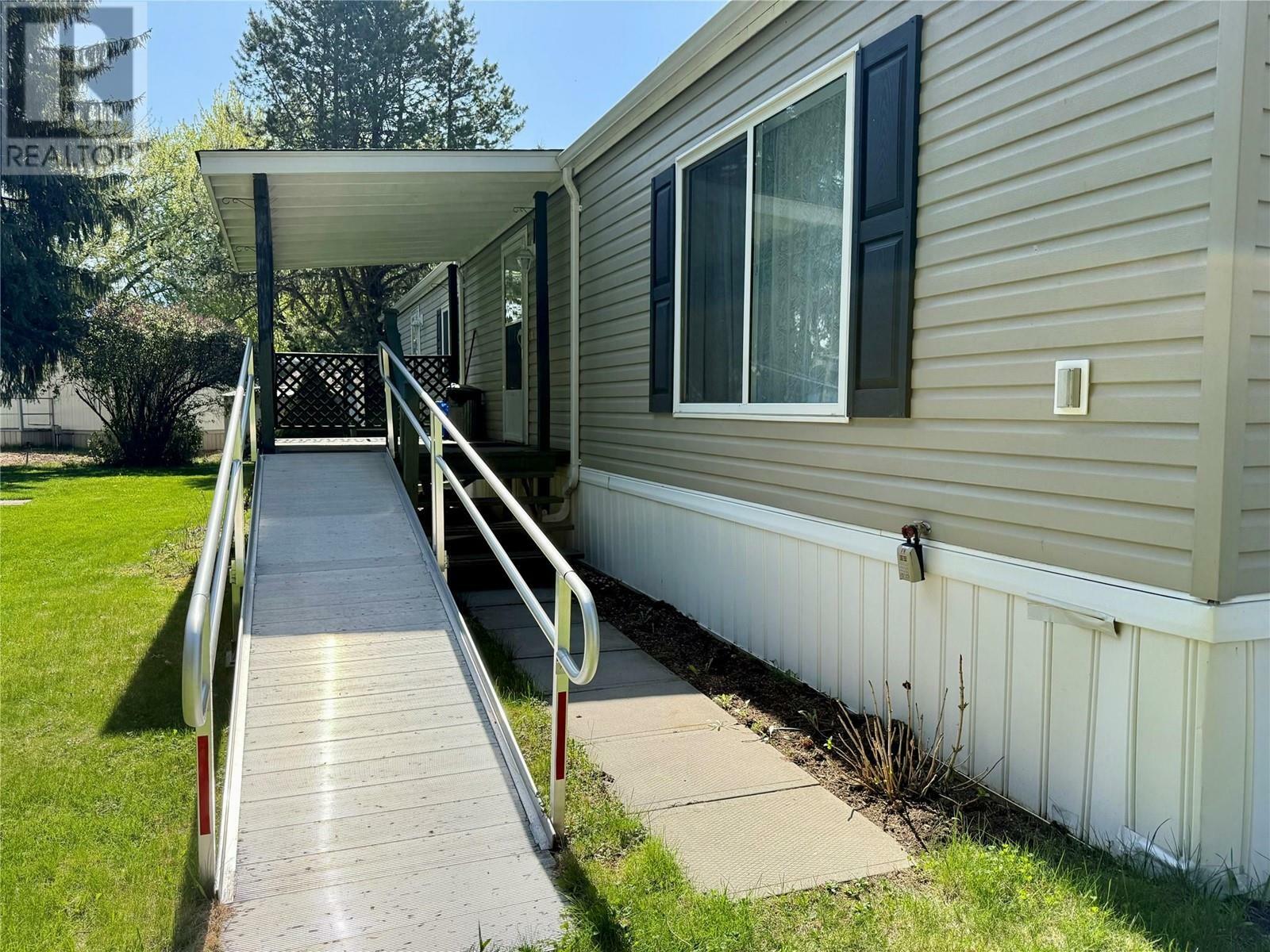 Property Photo: 5455 Almond Gardens Road B4 BC V0H 1H4