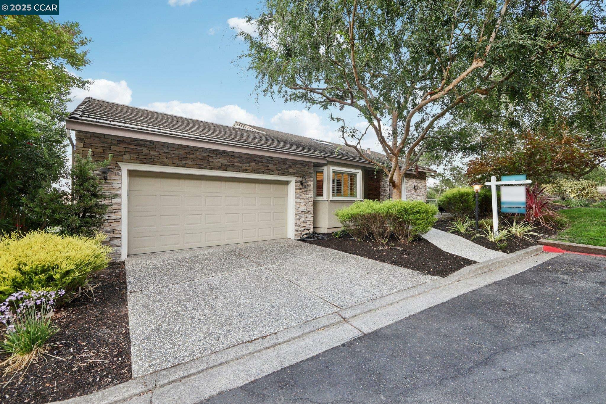 Property Photo:  121 Brookline St  CA 94556 
