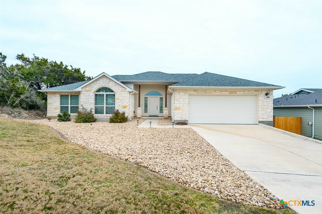 Property Photo:  4001 Crockett Avenue  TX 78645 