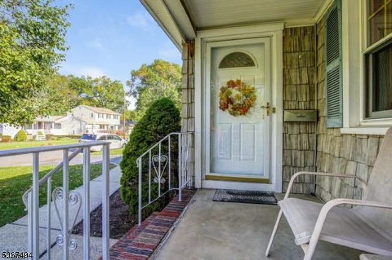 Property Photo:  61 Fulton St  NJ 07066 