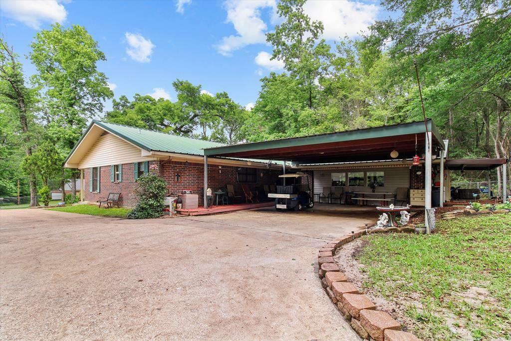 Property Photo: 155 Country Craft Road TX 75904