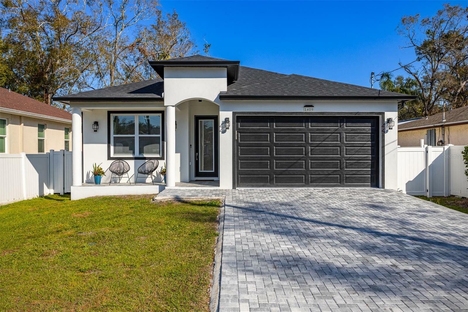 Property Photo:  1409 W Wood Street  FL 33604 