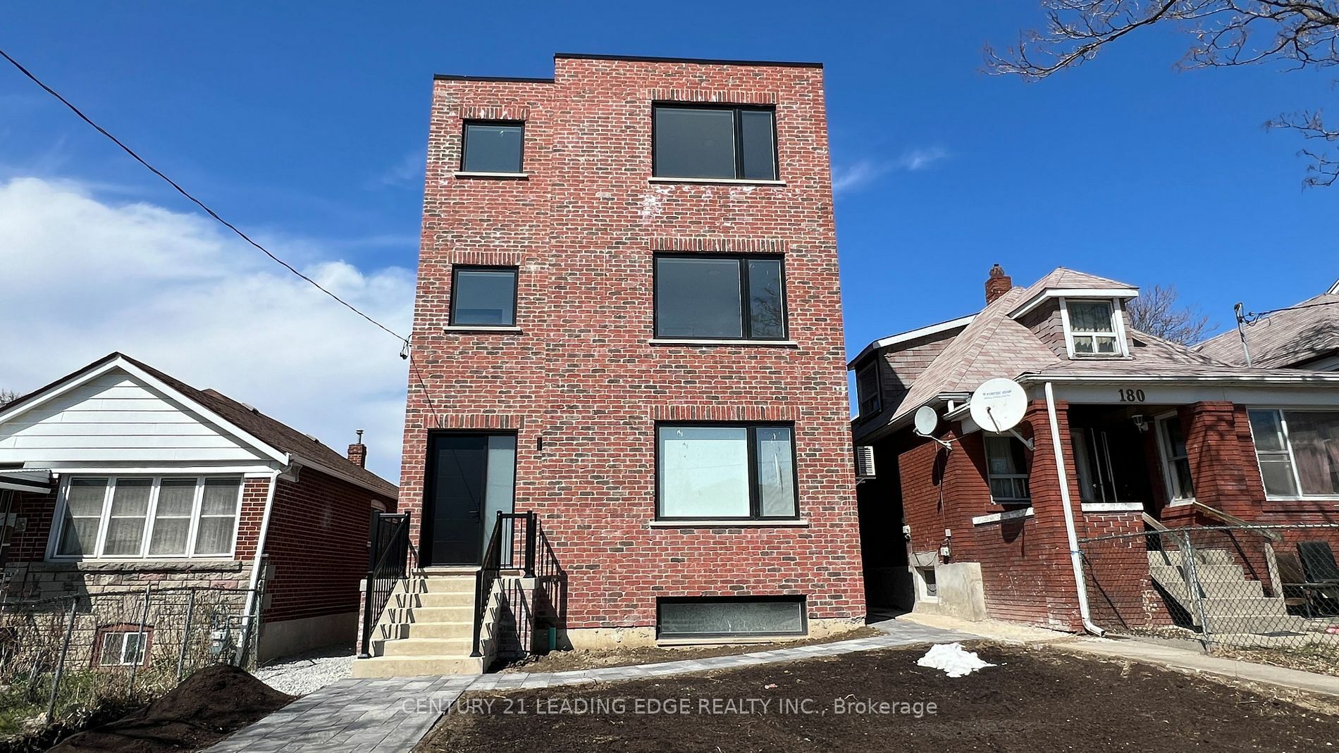 182 Cameron Ave Bsmt  Toronto ON M6M 1R7 photo