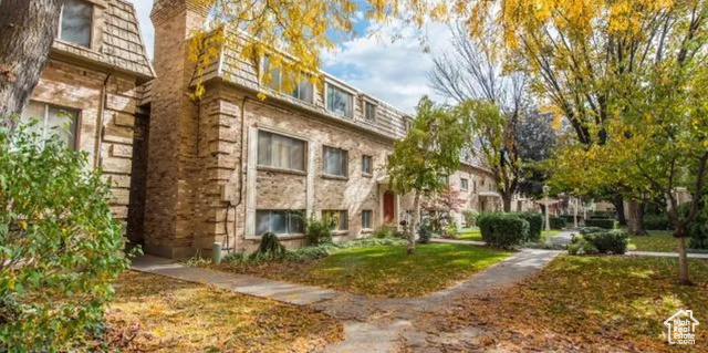Property Photo: 2220 E Murray Holladay Rd 140 UT 84117
