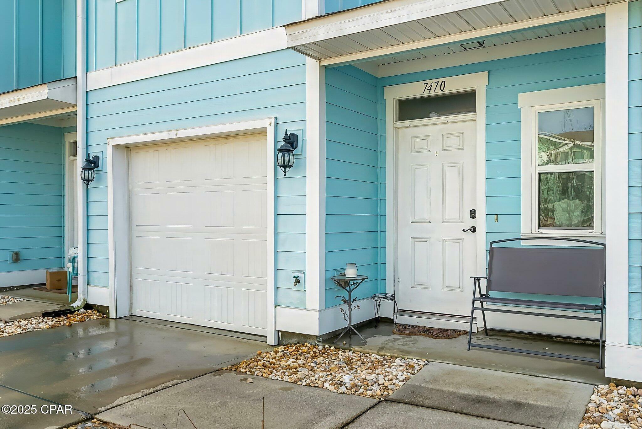 Property Photo: 7470 Shadow Lake Drive FL 32407