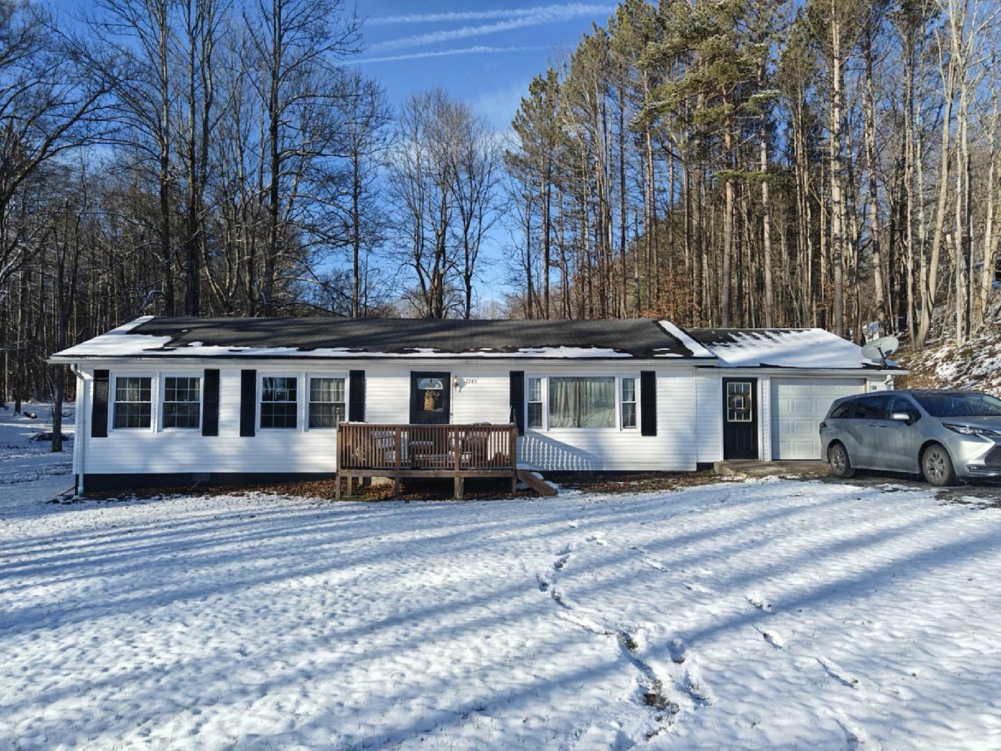 Property Photo:  1243 Ward Rd  WV 26681 