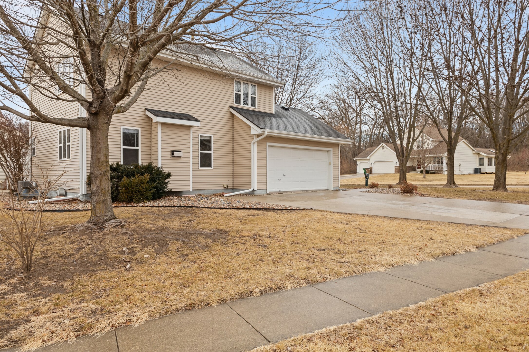 Property Photo:  2510 Scenic Valley Drive  IA 50265 