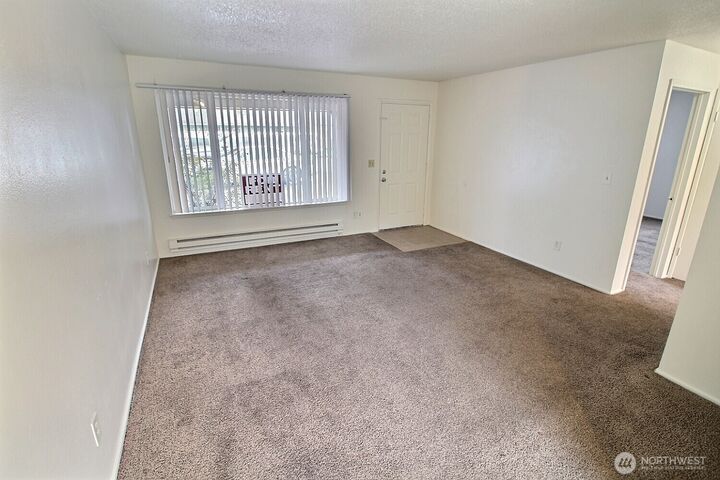 Property Photo:  2601  D Street SE  WA 98002 