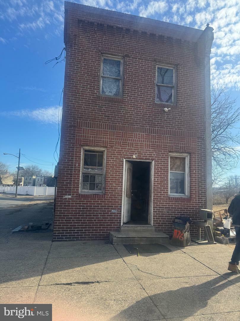 Property Photo:  1176 Mount Vernon Street  NJ 08103 