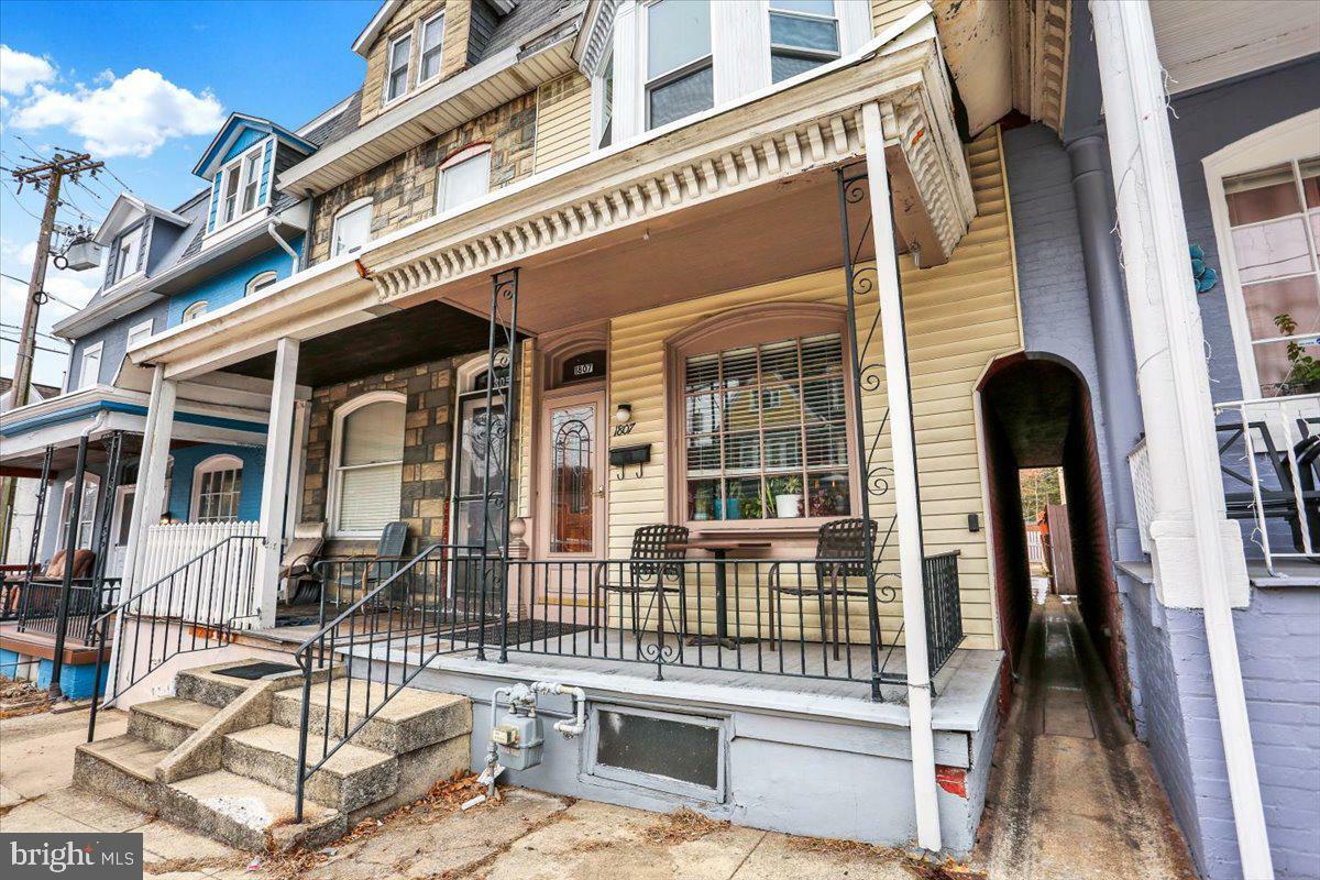 Property Photo:  1807 Perkiomen Avenue  PA 19606 