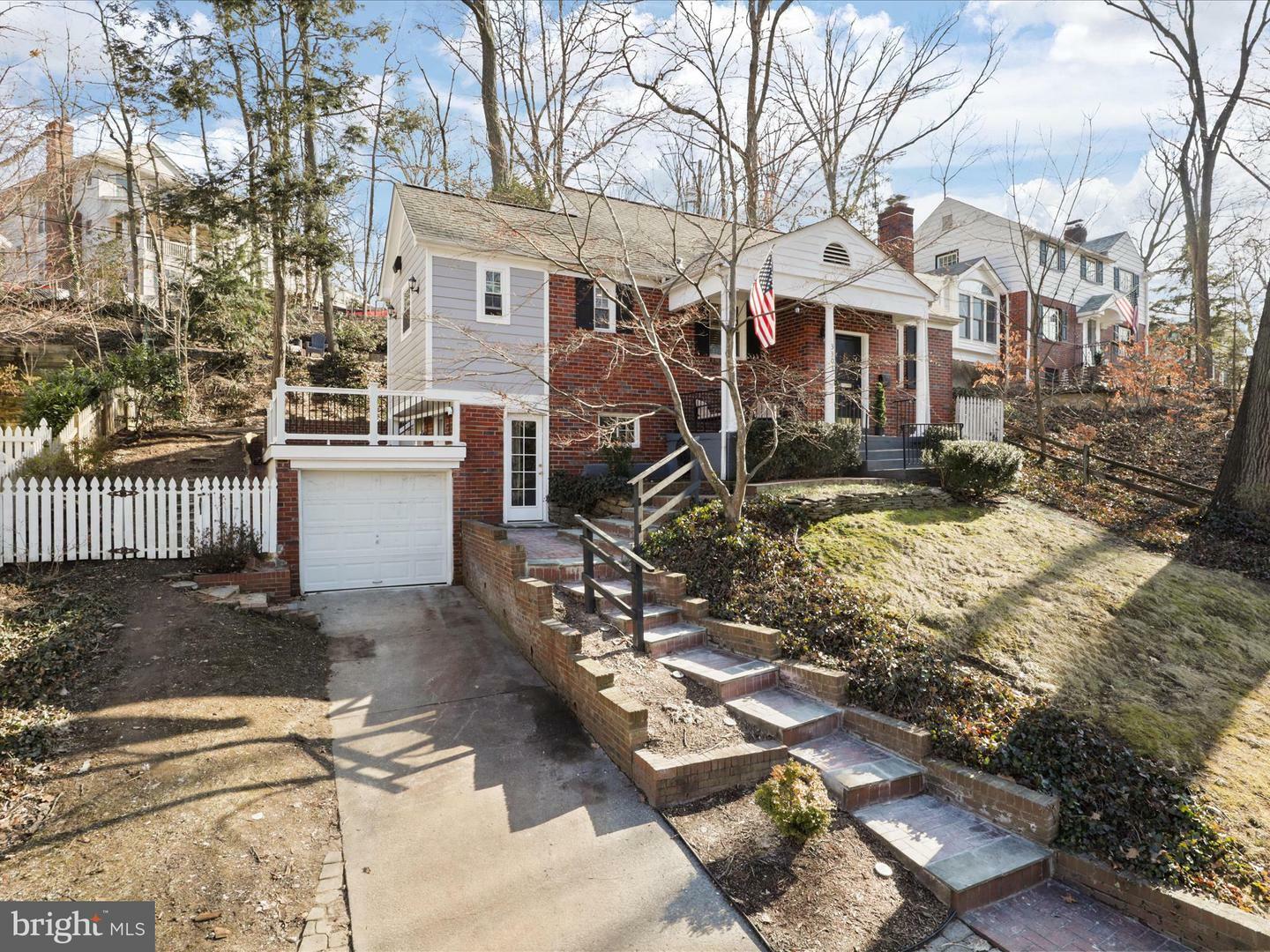 Property Photo:  3303 Old Dominion Boulevard  VA 22305 