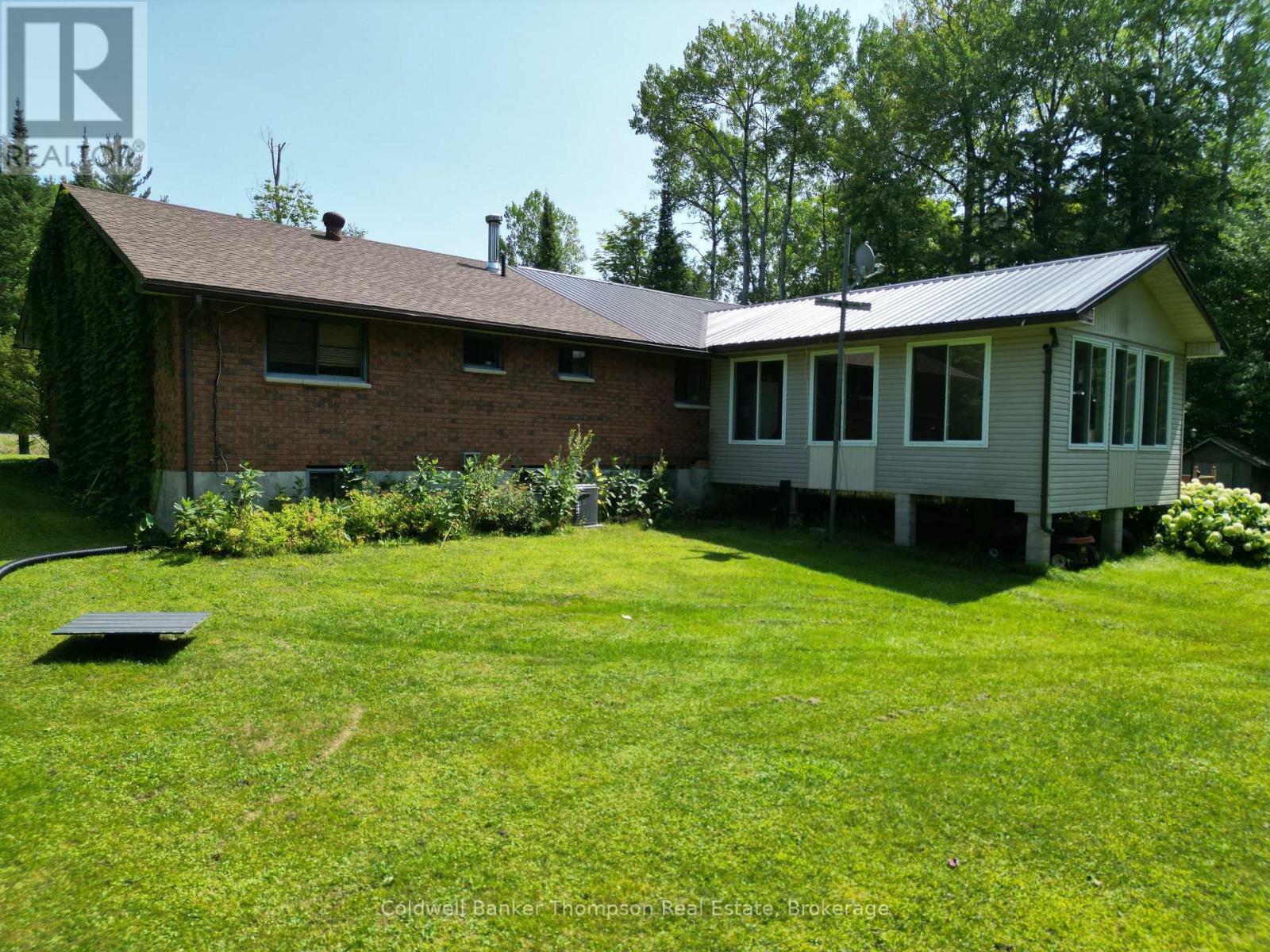 Property Photo:  2551 Brunel Road  ON P1H 2J3 