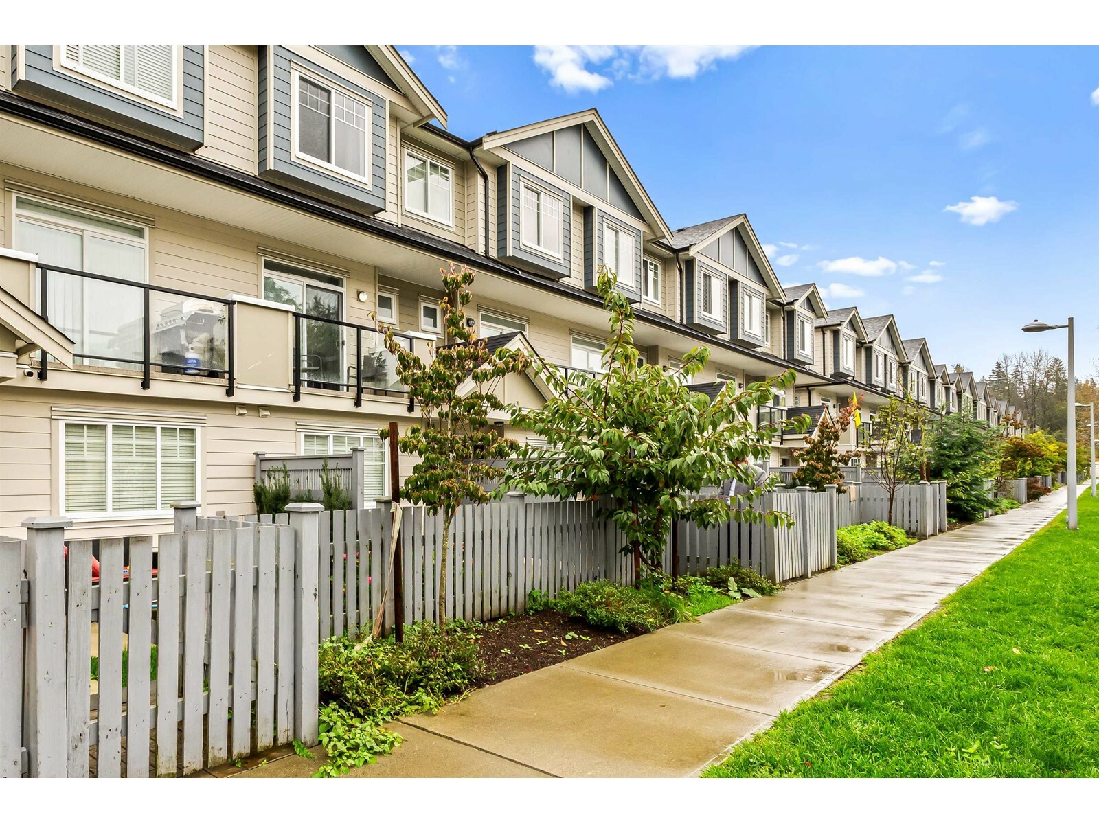 Property Photo: 13898 64 59 BC V3W 1L6