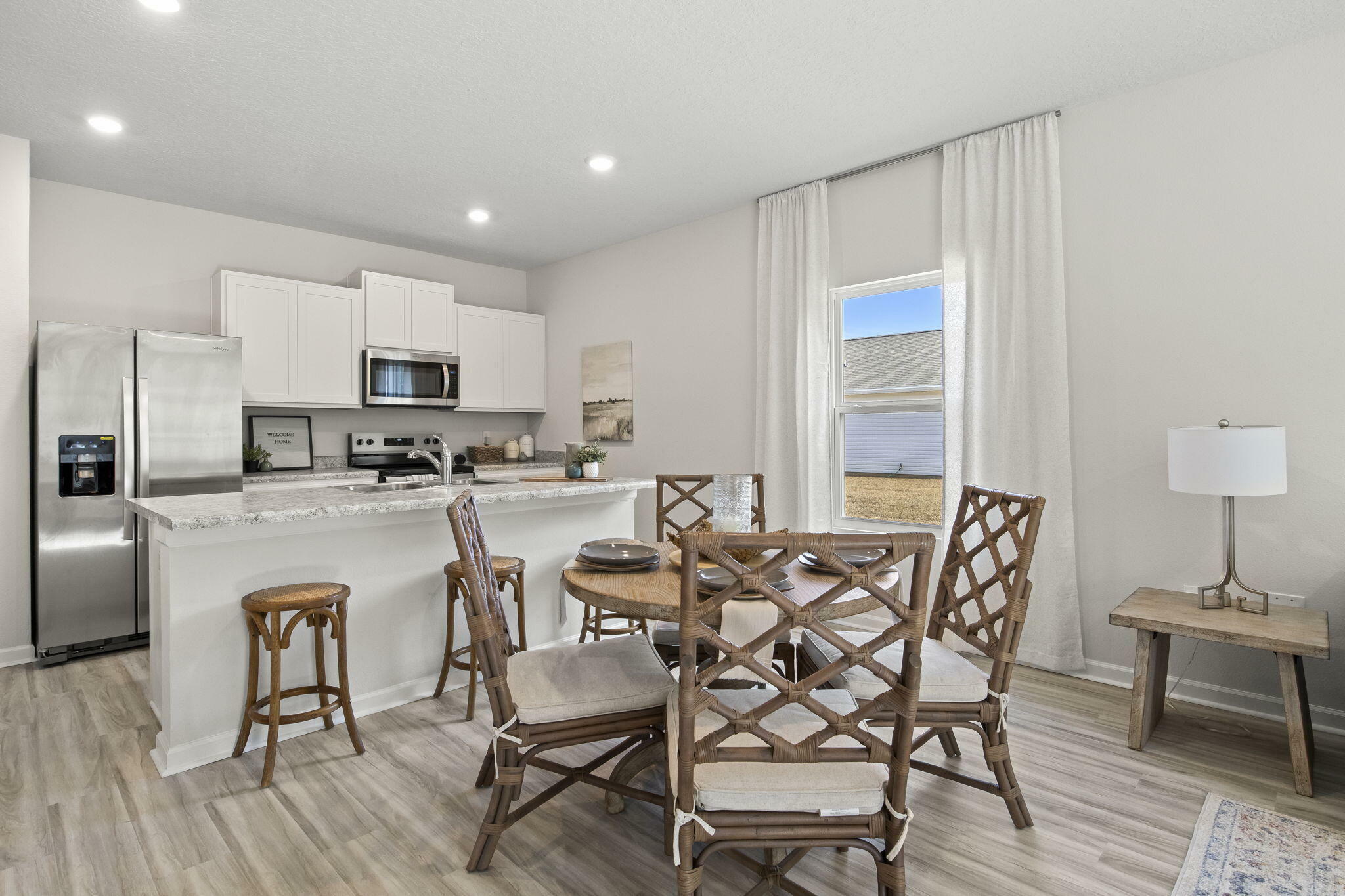 Property Photo: 6525 Burleson Boulevard FL 32539