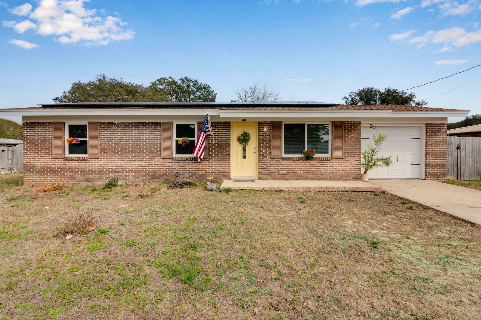 Property Photo:  60 10th Street  FL 32579 