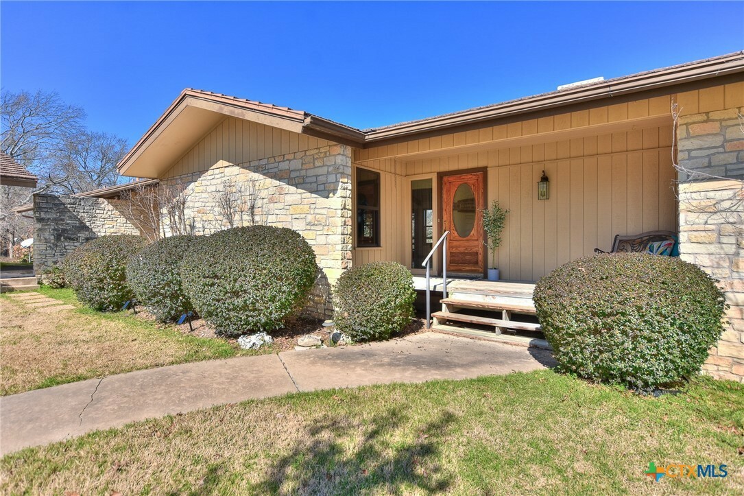 Property Photo:  612 San Gabriel Overlook  TX 78628 