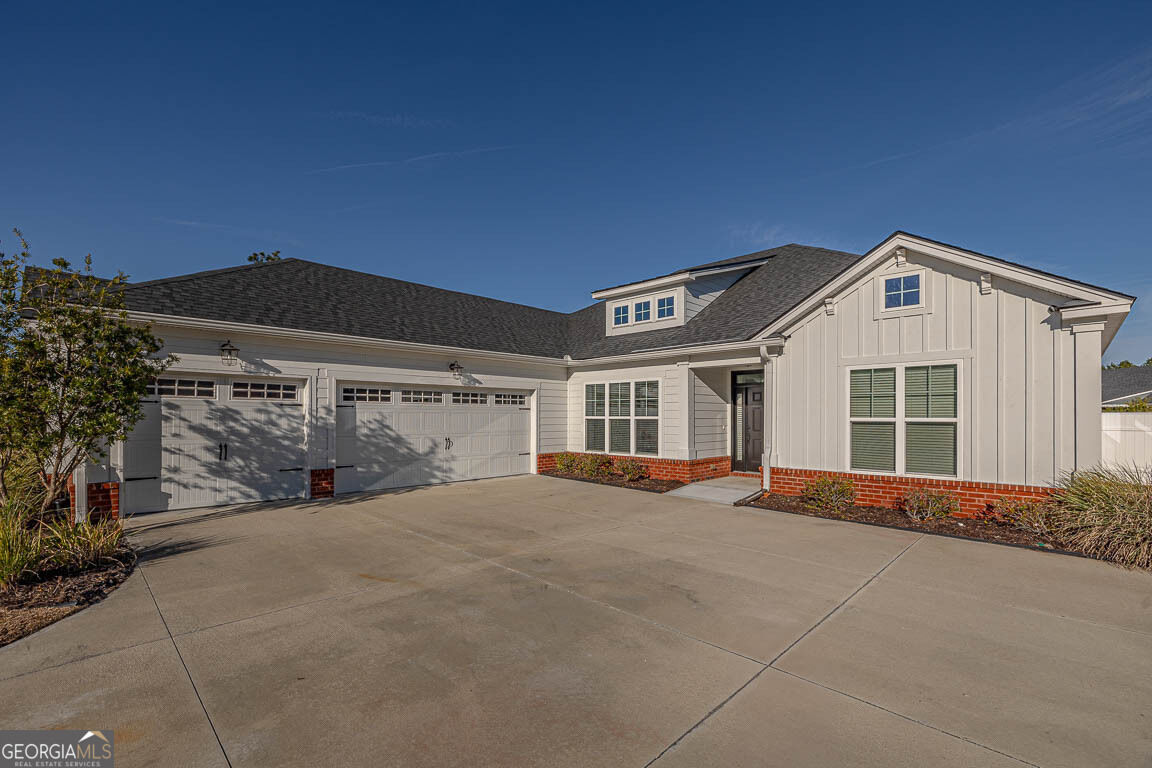 Property Photo:  57 Wellington Circle  GA 31525 