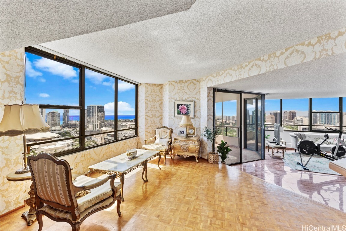 Property Photo: 1221 Victoria Street 3201 HI 96814