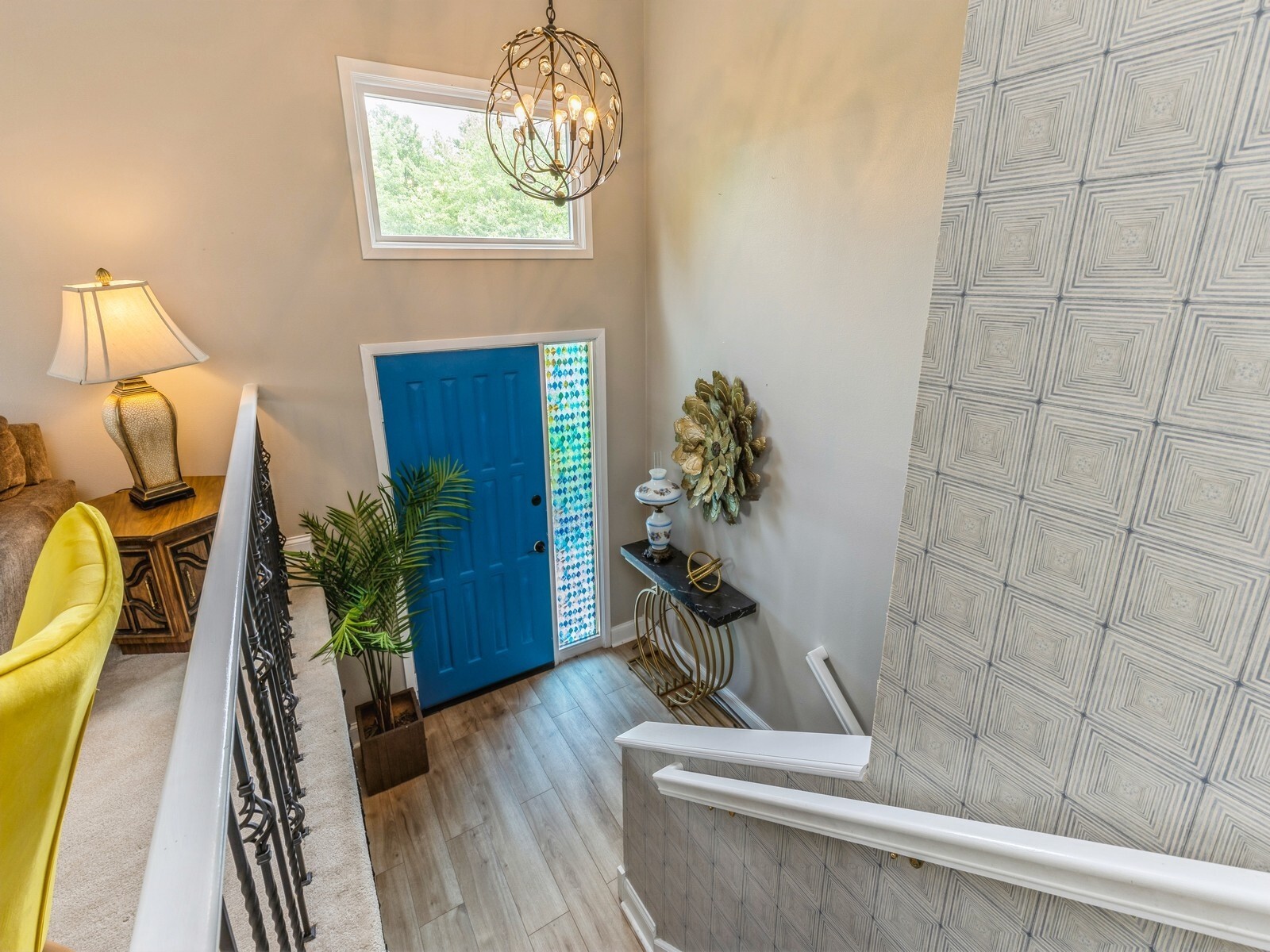 Property Photo: 1112 Woodland Park Drive IA 50266