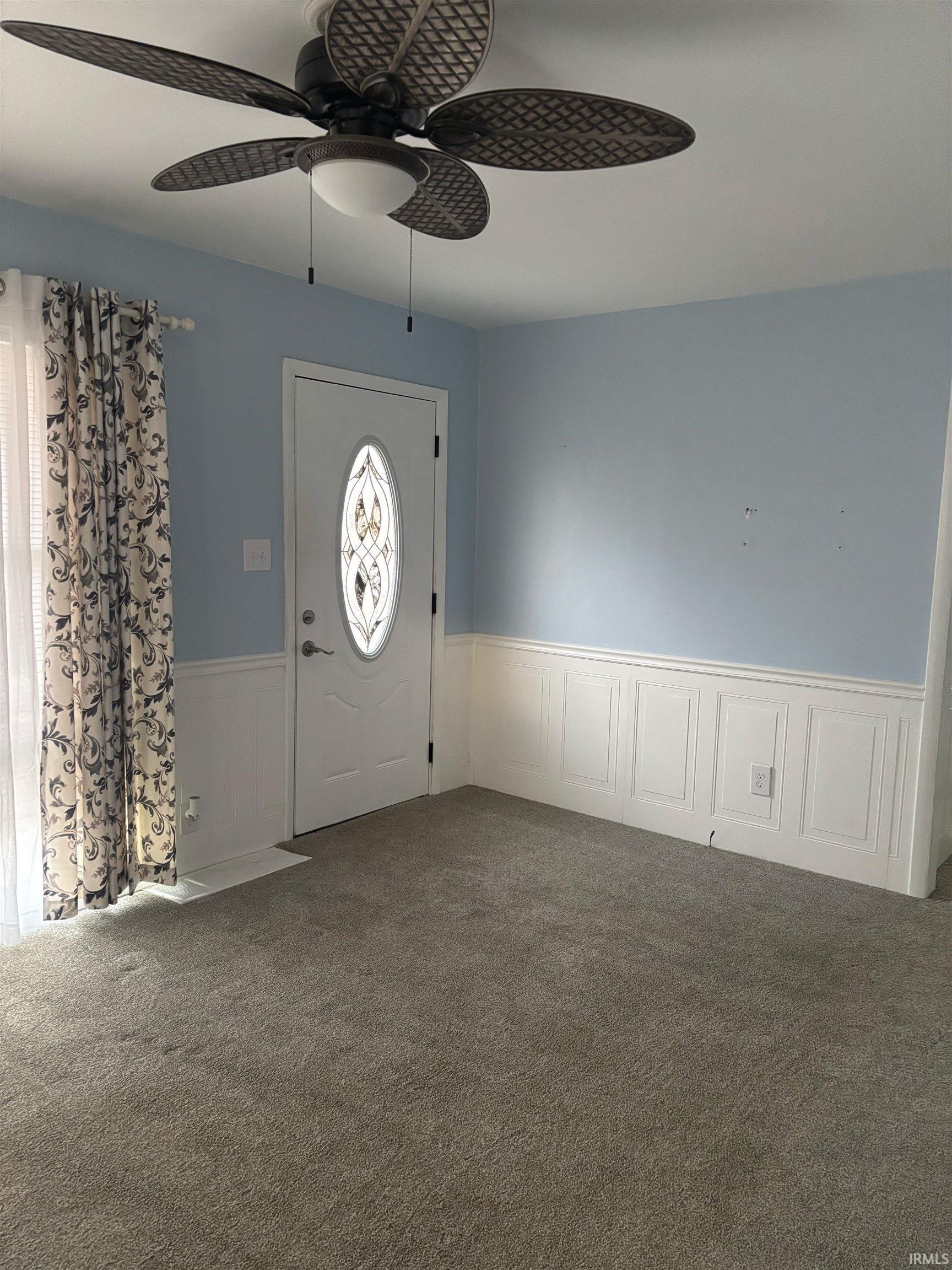 Property Photo: 5113 Graham Avenue IN 47715