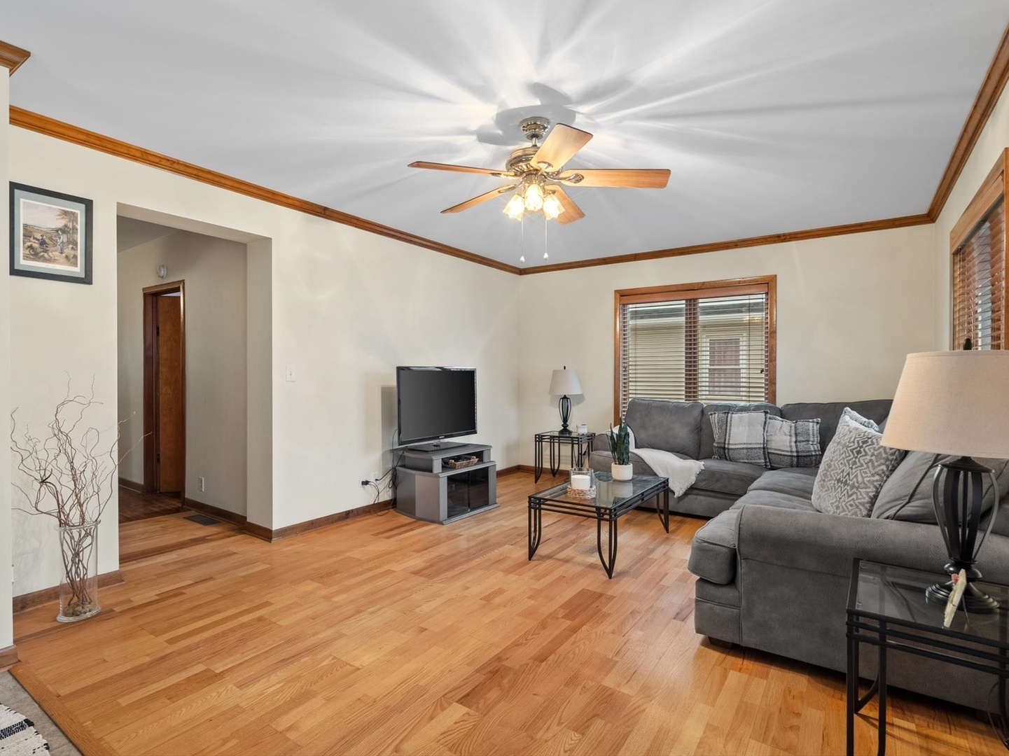 Property Photo:  1146 McDonald Avenue  IL 60506 