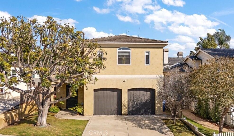 Property Photo: 3108 Pacific Avenue CA 90266