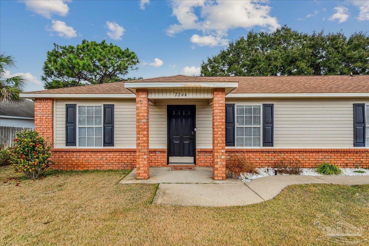 Property Photo:  7244 Frankfort St  FL 32566 