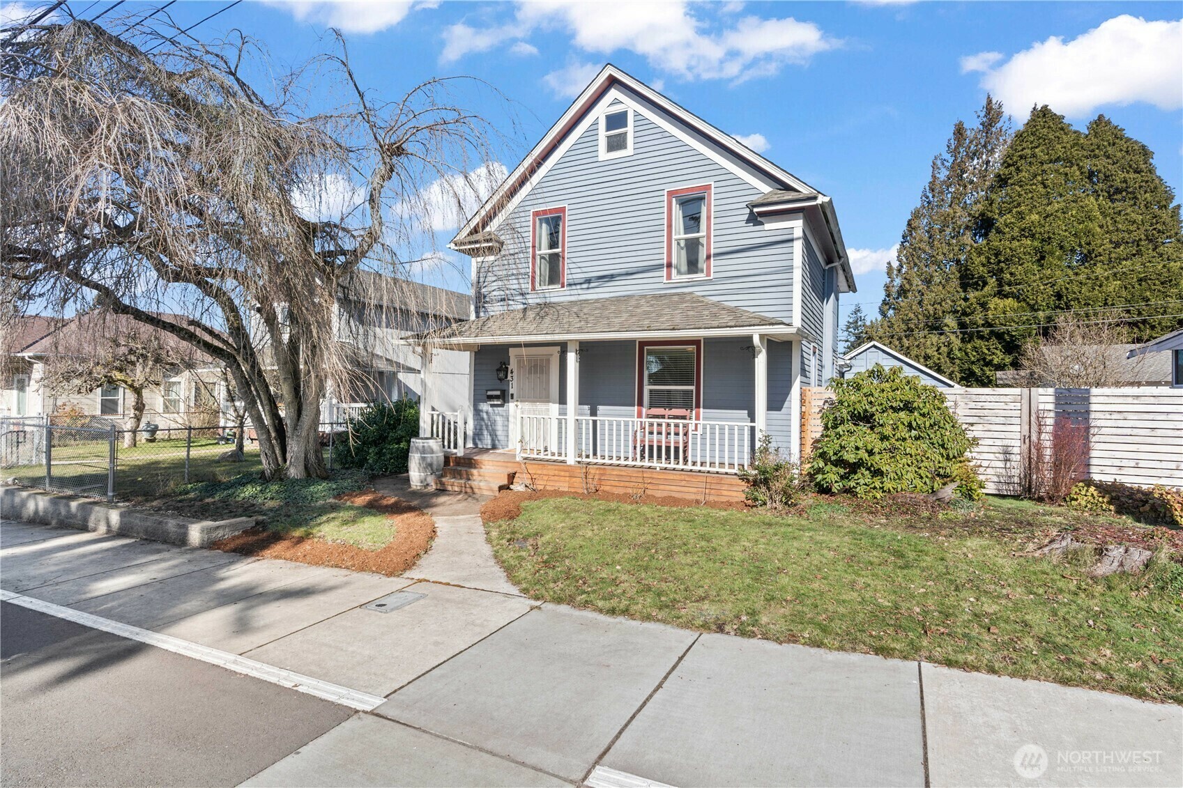 Property Photo: 431 E 64th Street WA 98404