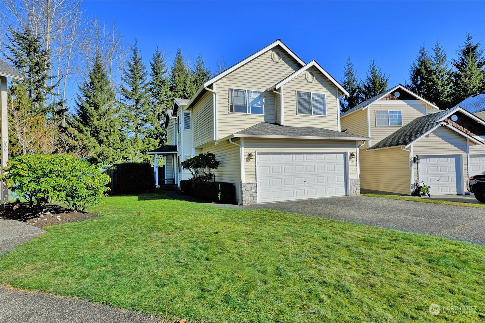 Property Photo:  835  124th Court NE  WA 98258 